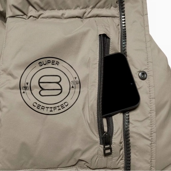 Aritzia (Black) NWT Super One-Puff Jacket - Picture 7 of 13